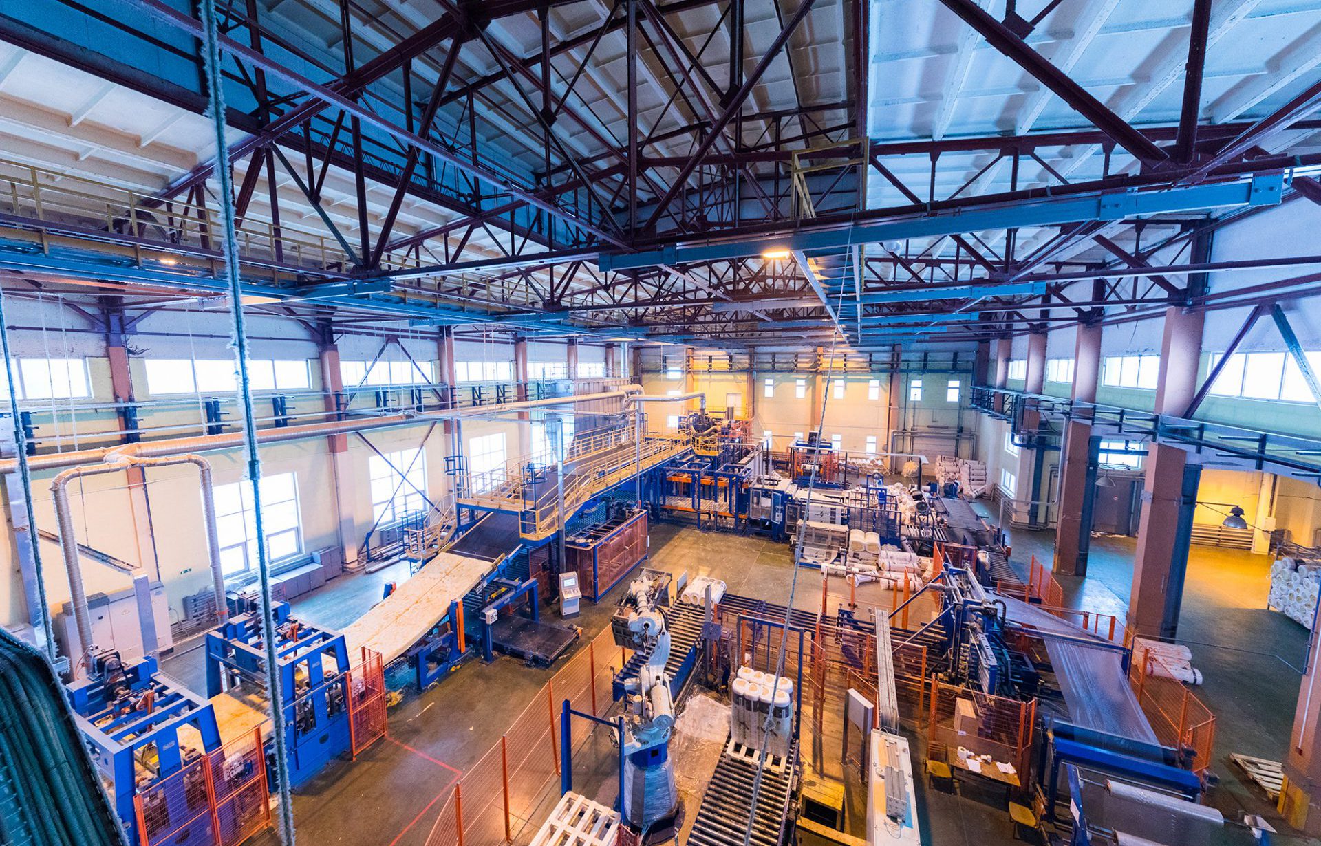 Vente de produits industriels (coatings, emballages, oléochimie, textiles techniques)